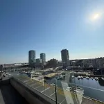 Penthouse Residentie Mercator, Daire *