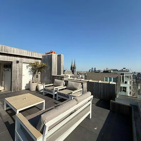 아파트 Penthouse Residentie Mercator, 오스텐드