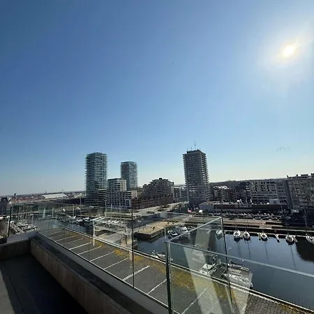 Penthouse Residentie Mercator, Lejlighed *