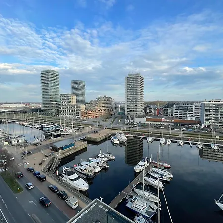 Penthouse Residentie Mercator, Lejlighed Oostende